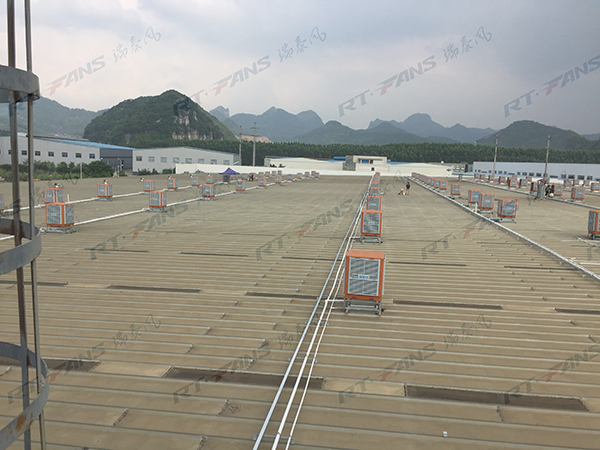機(jī)械制造車(chē)間降溫方案,機(jī)械車(chē)間降溫解決方案,瑞泰風(fēng),柳工